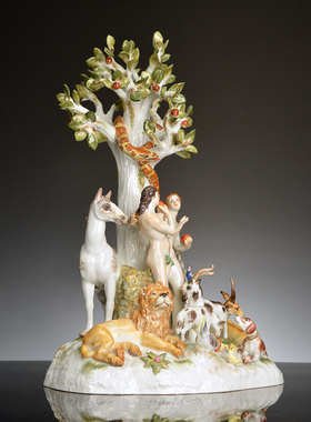 亚当和夏娃彩绘瓷塑装饰摆件