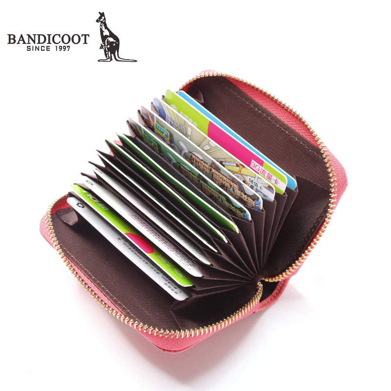  时尚风格袋鼠卡包