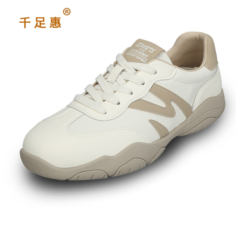 千足惠大码女鞋41-43春季2026新款系带圆头百搭休闲德训鞋女潮款,淘宝优惠券,粉丝福利购,淘宝优惠卷