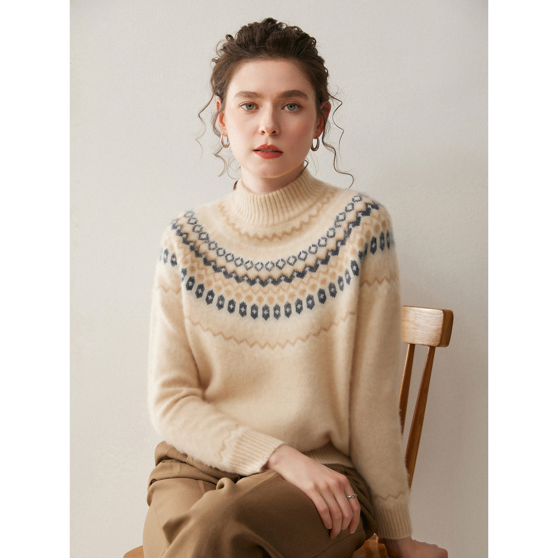 加厚费尔岛提花羊绒衫女25秋冬新款半高领复古慵懒风针织套头毛衣,淘宝优惠券,粉丝福利购,淘宝优惠卷