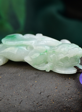 A货翡翠貔貅吊坠冰糯种项链挂坠