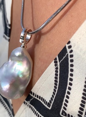 纯银可拆卸扣 天然淡水巴洛克珍珠项链吊坠 异形鱼尾大巴极光银蓝