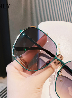 太阳镜2025新款墨镜女气质大脸显瘦夏时尚百搭眼镜防紫外线
