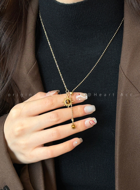 虎眼石太阳花项链女秋冬美拉德复古百搭长款毛衣链轻奢高级感配饰