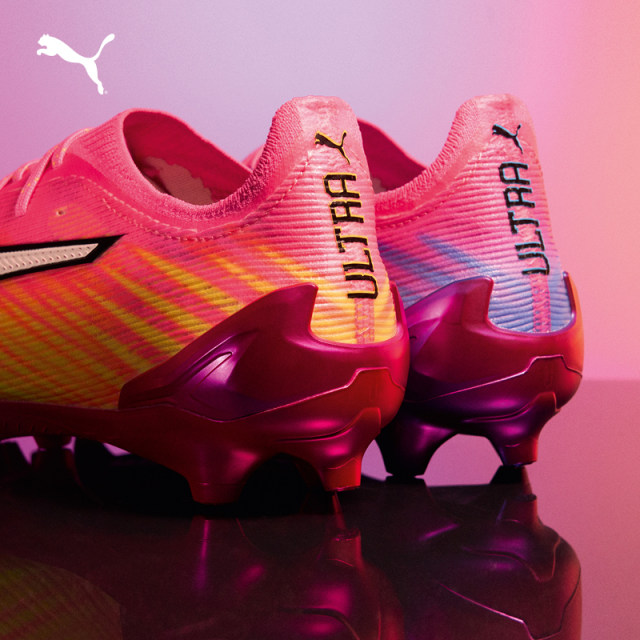 ເກີບເຕະບານ FG spike ດຽວກັນຂອງ Neymar PUMA