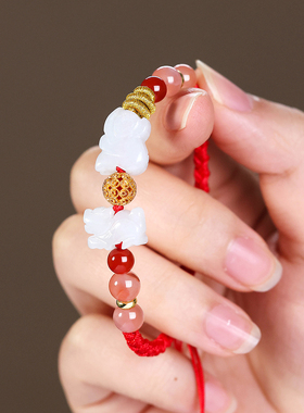 2026年麦灵玲玲属马鼠牛兔太岁红绳手链生肖貔貅百解羊形吉祥物