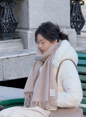 早春晴朗尚之桃孙千同款围巾穿搭百搭纯色女冬季高级感仿羊绒围脖