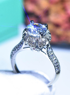 欧美风女王皇冠克拉仿钻石戒指