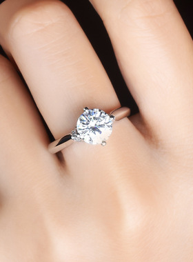 爱恋浪漫戒指开口莫桑钻石