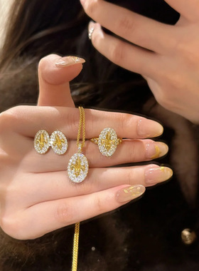 法式复古鸢尾花吊坠项女