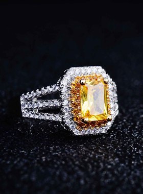 奢华黄钻戒指方形锆石仿真招财