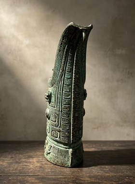 仿古商兽面纹扁体酒尊分酒器盛酒器国家宝藏文玩桌面摆件装饰收藏