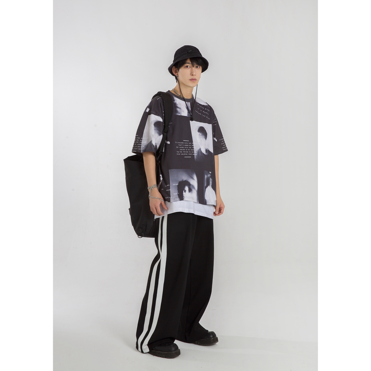 BANGBOY X IZTION黑灰色人物印花短袖T恤男2022新款夏季个性潮流t - 图0