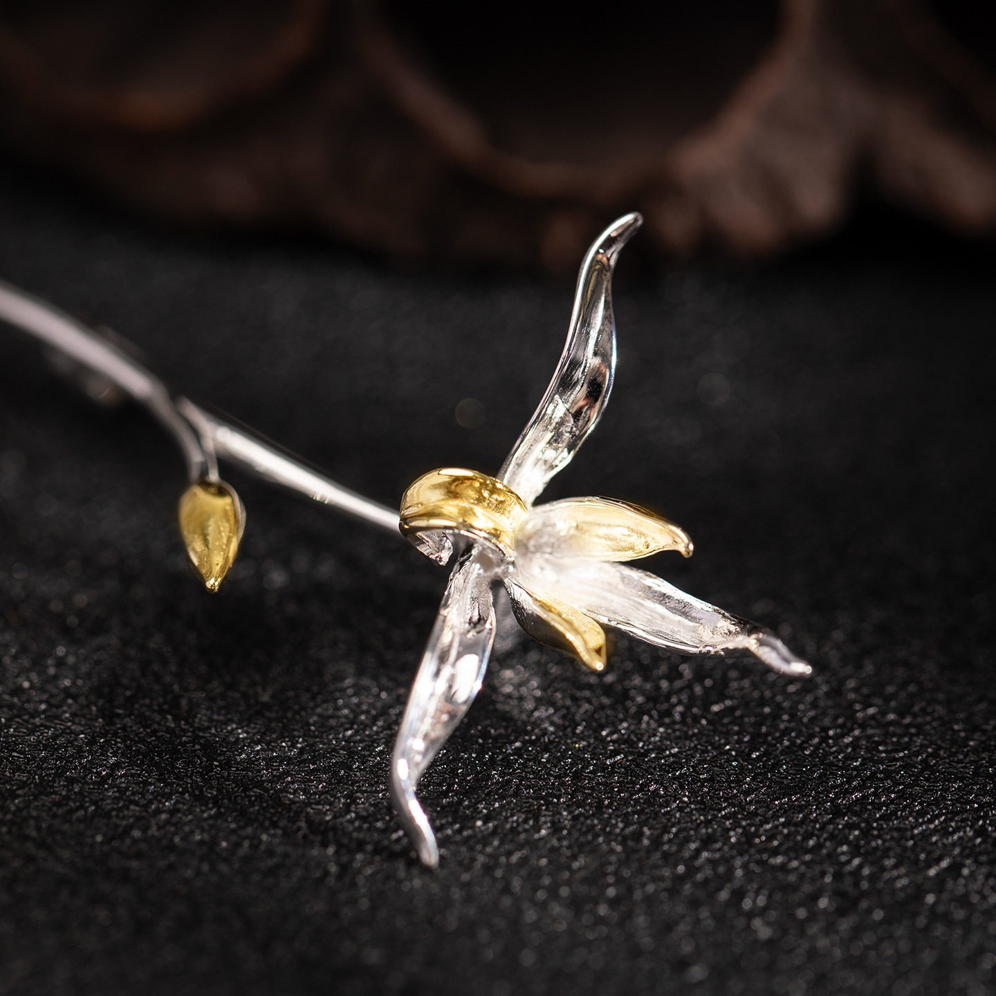 云尚服饰s925银原创设计国潮时尚兰花胸针新中式个性花卉别针领针,淘宝优惠券,粉丝福利购,淘宝优惠卷