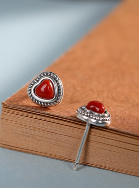 云尚服饰S925银镶嵌天然爱心形南红玛瑙戒指个性简单复古开口指环