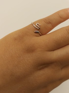 云尚服饰 S925银＋白金色灵性小蛇钩针食指带线戒指尾戒