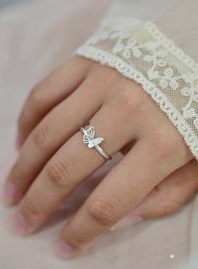 云尚服饰S999银轻奢蝴蝶银戒指女纯银高级感气质甜美开口可调节