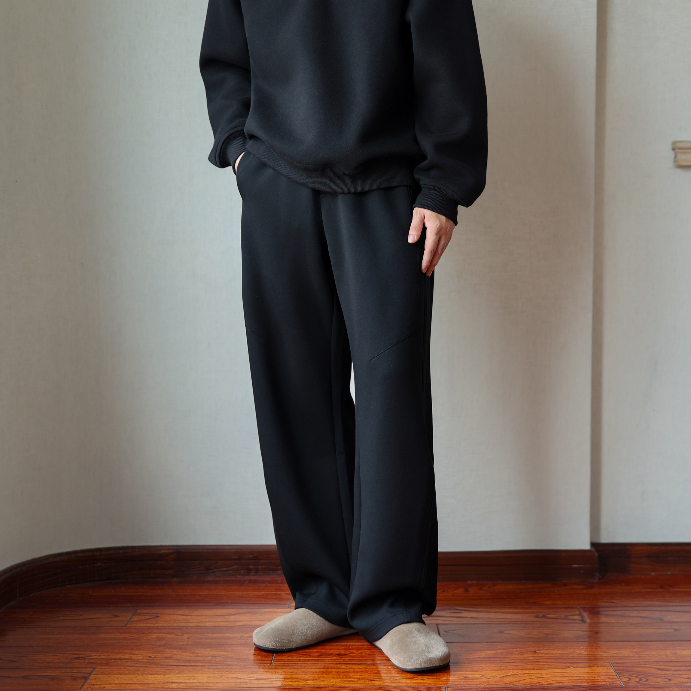 空气层垂感休闲卫裤男秋冬季爽滑小弯刀显腿长显高直筒宽松长裤,淘宝优惠券,粉丝福利购,淘宝优惠卷