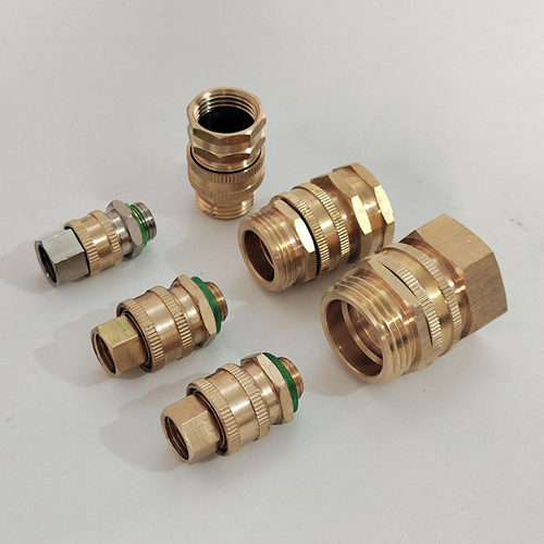 农用三缸柱塞泵回进出水口高压管打药机管铜快速可插拔活接头通用 - 图3