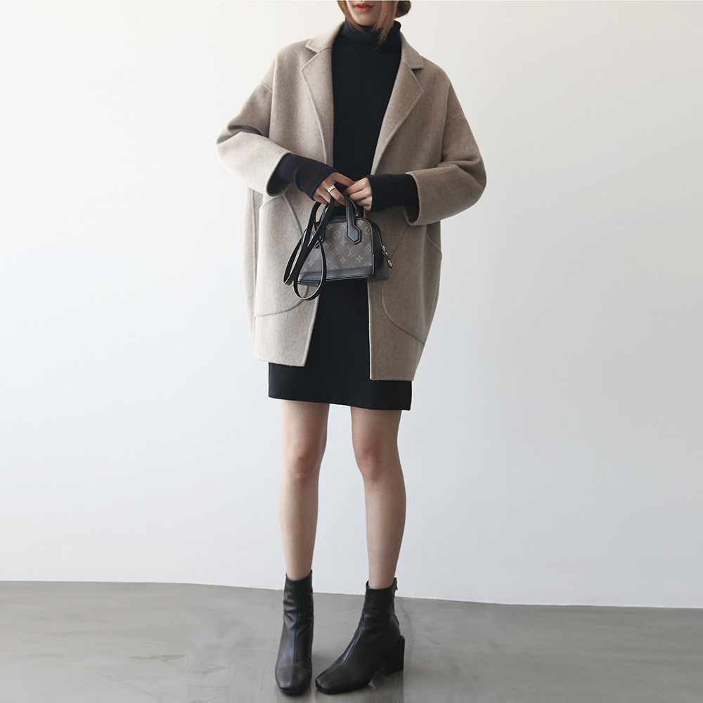 2018秋冬季新款女装流行毛呢大衣 嘉茱莉毛呢外套