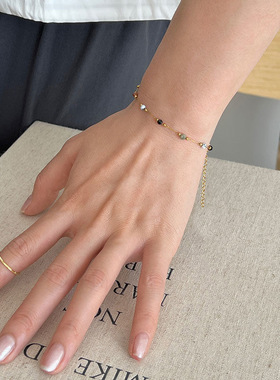 豆豆彩色石头拼接隔珠简约手链女时髦欧美风休闲风时尚手串手饰