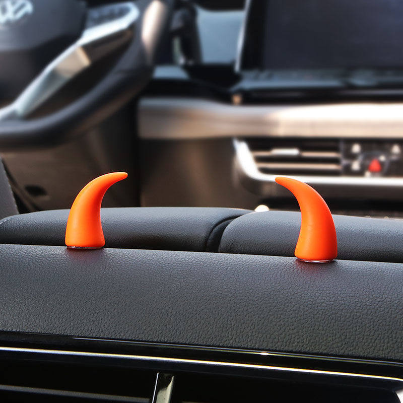 创意搞笑车载中控台显示屏小牛角方向盘恶魔角可爱汽车装饰品摆件,淘宝优惠券,粉丝福利购,淘宝优惠卷