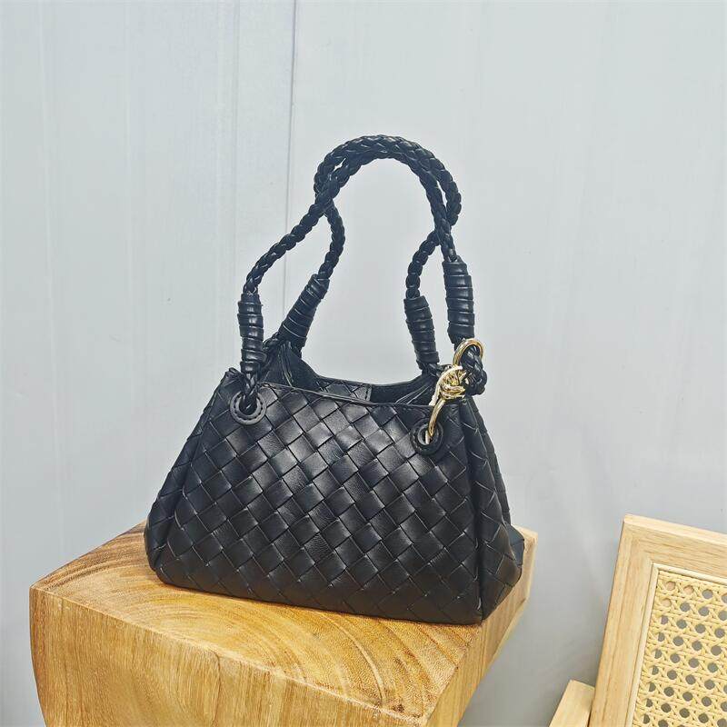 2025新款真皮女包牛皮水桶包单肩斜挎包女包时尚百搭水桶手提包女,淘宝优惠券,粉丝福利购,淘宝优惠卷