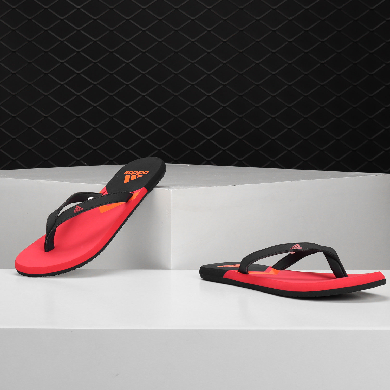 Adidas/阿迪达斯官方正品 EEZAY 男女舒适休闲运动拖鞋 F35031,淘宝优惠券,粉丝福利购,淘宝优惠卷