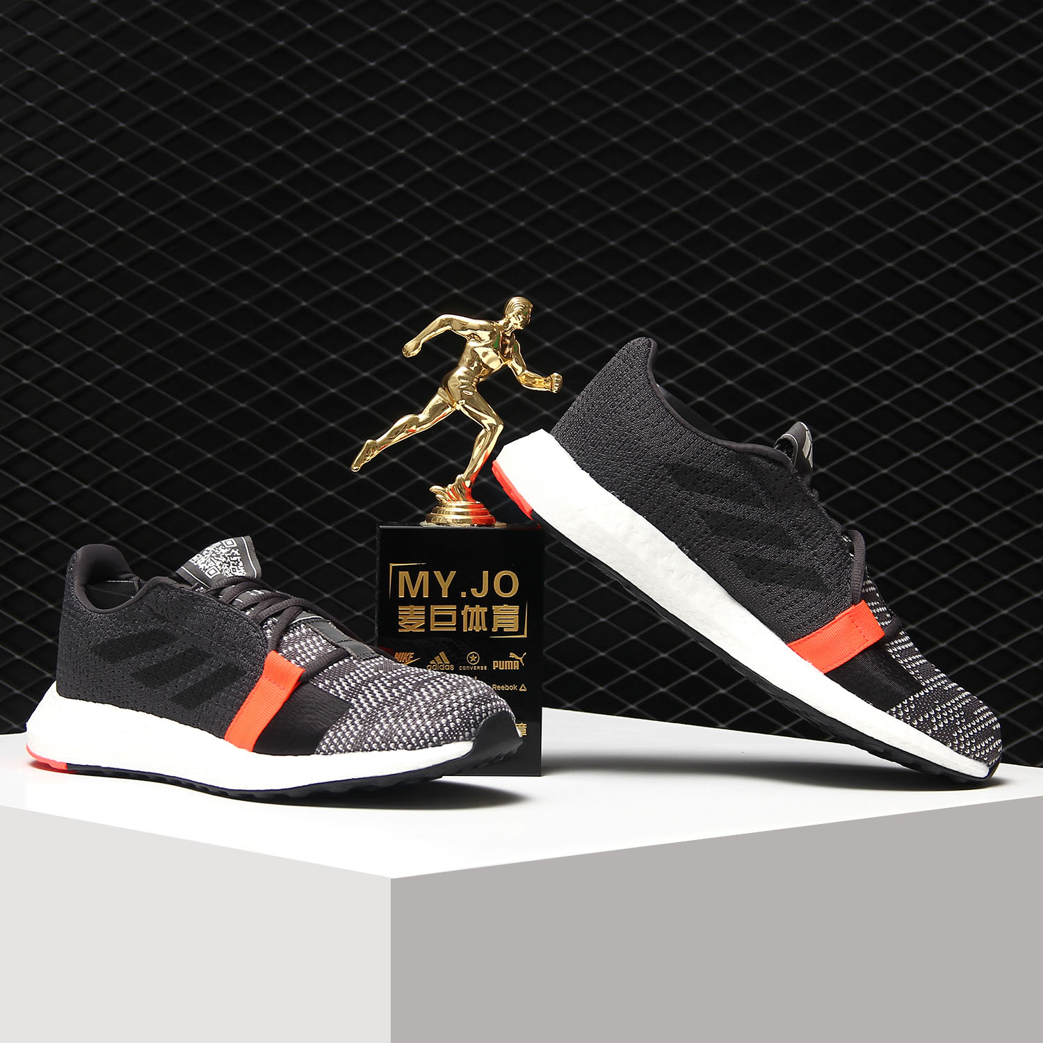 Adidas/阿迪达斯官方正品 SenseBOOST 男女休闲缓震跑步鞋 G26942 - 图0