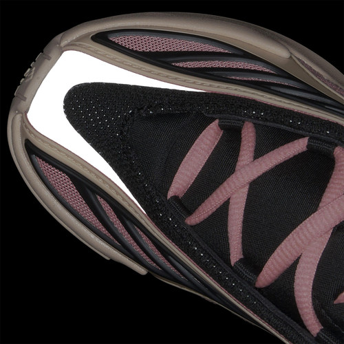 Adidas/阿迪达斯官方正品2025秋季款小童耐磨中帮篮球鞋JS3501 - 图2