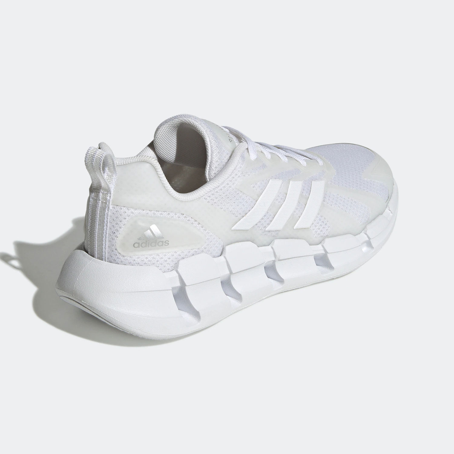 Adidas/阿迪达斯官方正品2022夏季透气网面男女运动跑步鞋GZ0663 - 图0