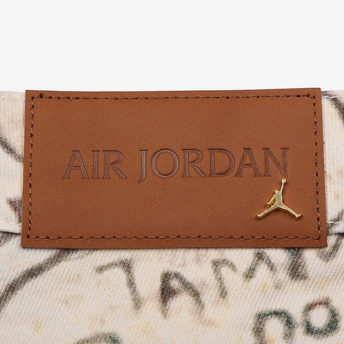 Nike/耐克正品JORDAN男士时尚满印花涂鸦透气经典短裤HF9346-133 - 图2