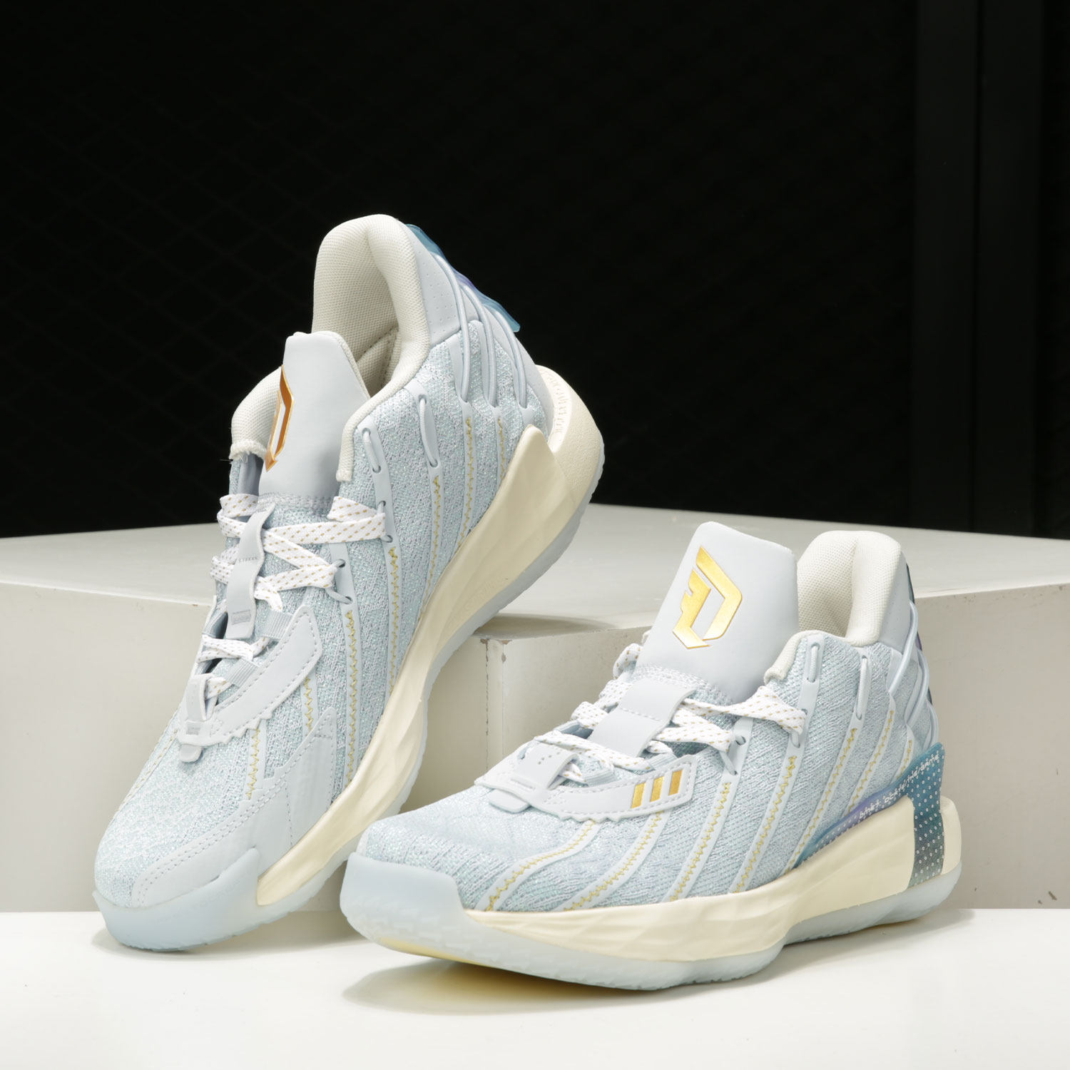 adidas /阿迪达斯正品利拉德篮球鞋_麦巨体育正品保障识货推荐退换无忧-麦巨鞋类专营店- 淘优券