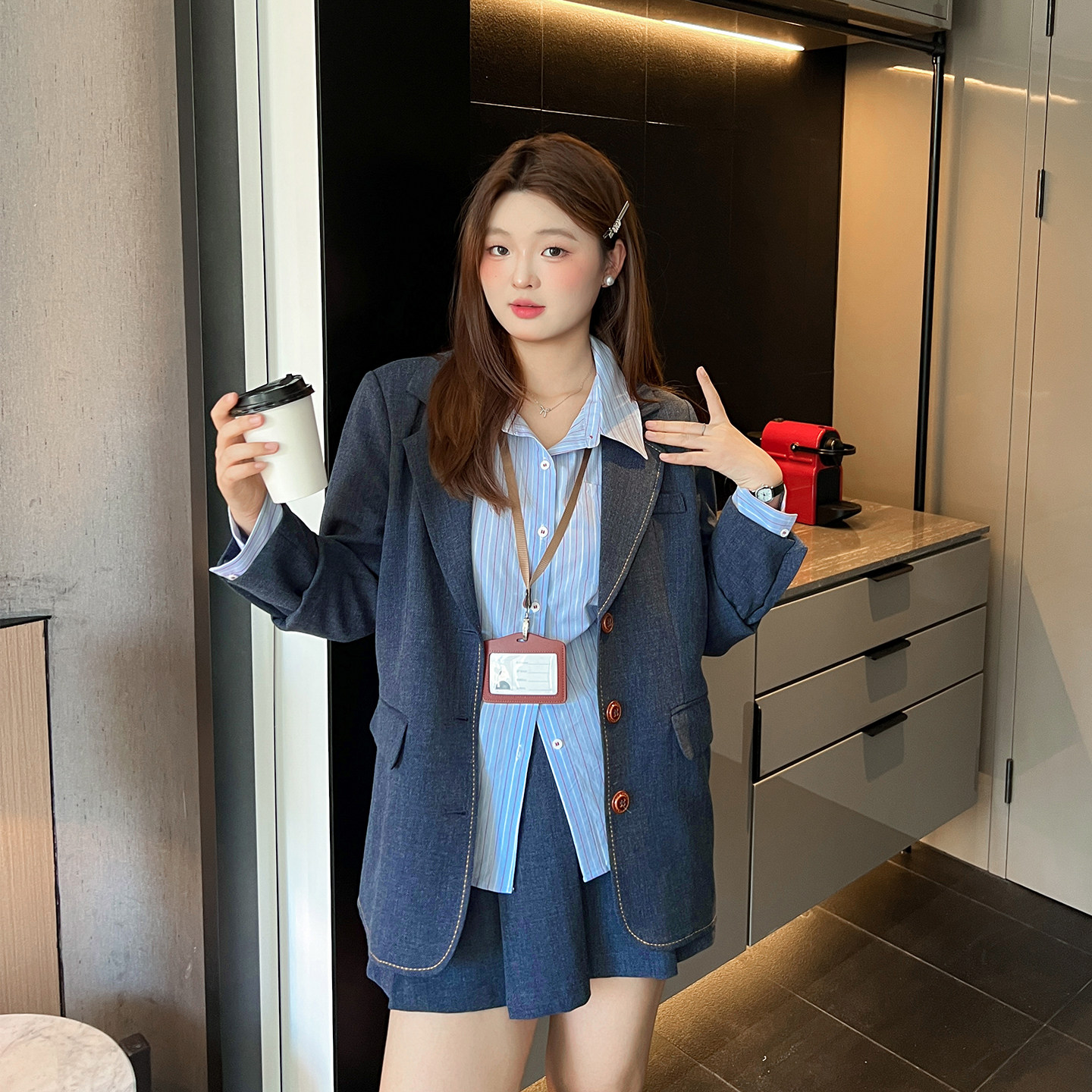 DM100大码百分百女装秋季微胖mm韩系百搭显瘦收腰纯棉条纹衬衫