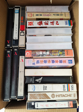 VHS老式磁带报废录像带