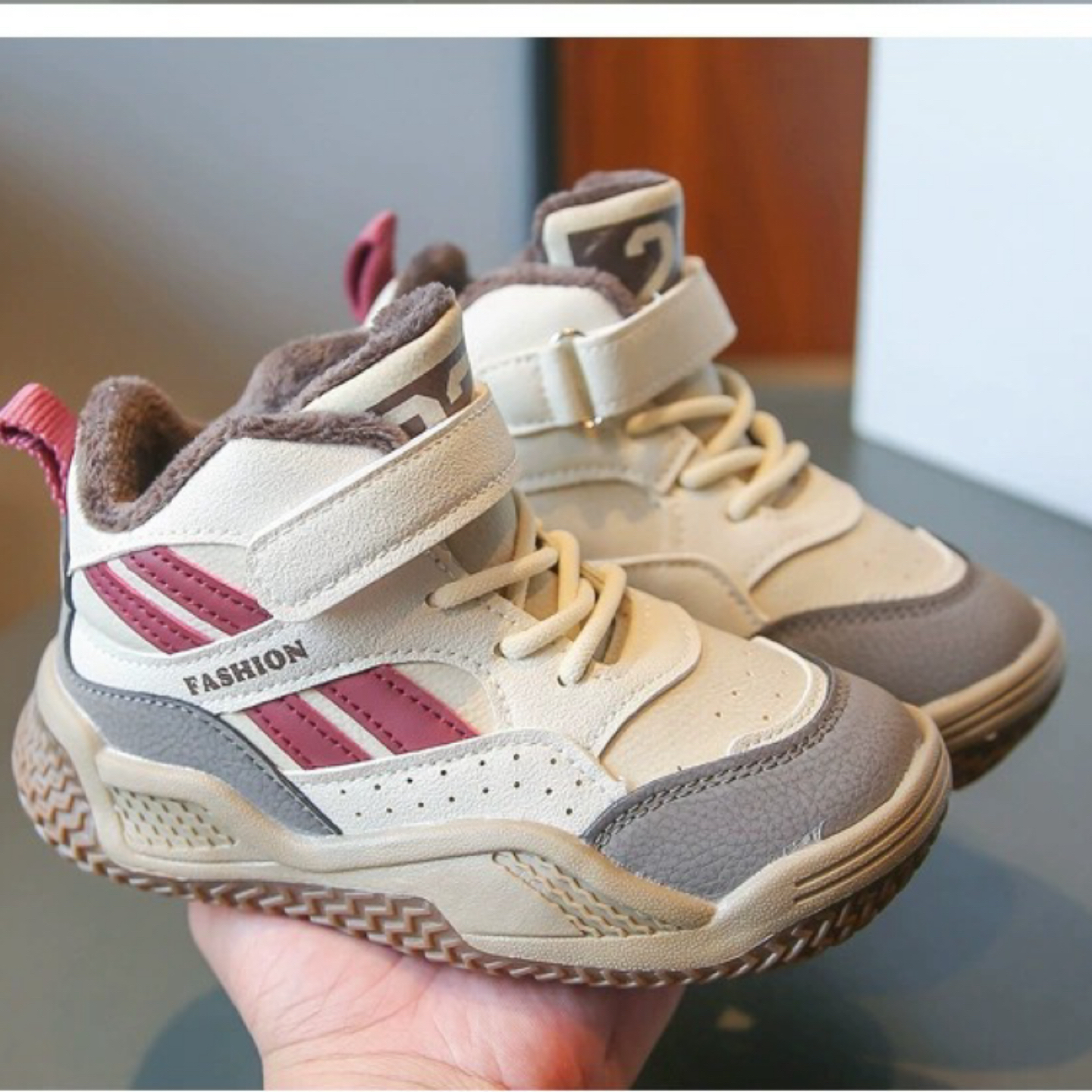 儿童高帮运动鞋2025秋冬加绒新款男童帅气板鞋女童保暖中大童棉鞋 - 图0