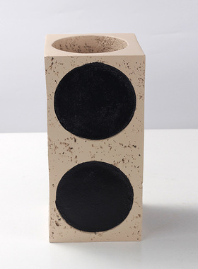 侘寂风大圆点方形花器设计师软装