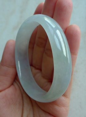 冰种淡蓝晴带淡紫翡翠贵妃手镯 55-47 天然A货