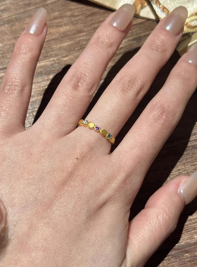 多巴胺春日彩虹软糖戒指女小众简约百搭甜美气质高级感时尚指环女