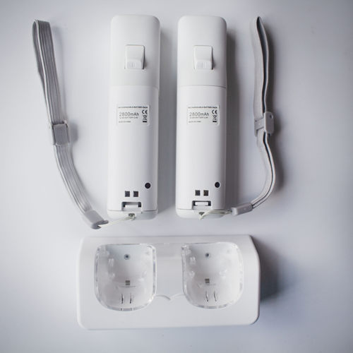 WII专用双充电电池组手柄座充 WII手柄配件送2块2600MAH 电池 - 图2