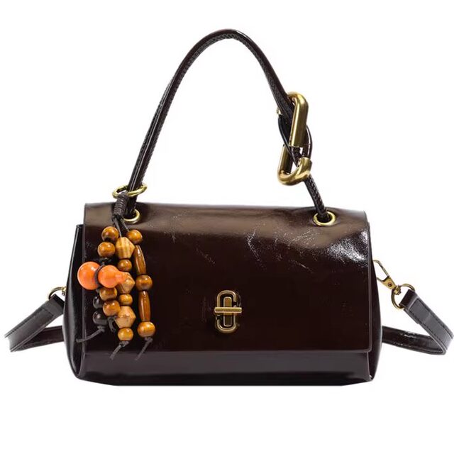 High-end simple and versatile shoulder handbag women's 2025 Korean version autumn and winter new retro fashion crossbody bag