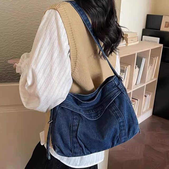 Denim large capacity crossbody women's commuting tote bag