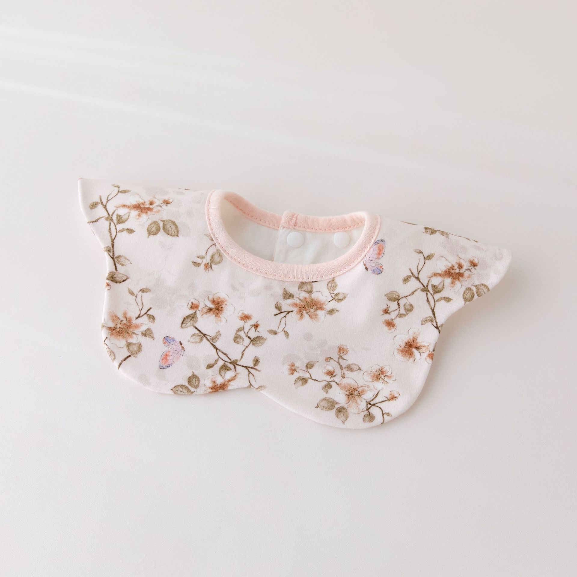 Baby saliva towel pure cotton A bib newborn baby boy and girl baby summer thin waterproof bib scarf