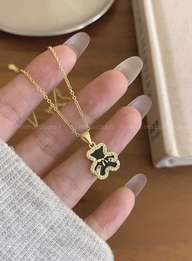 可爱黑色小熊项链~轻奢小众设计高级感2025新款锁骨链奶萌颈链女A