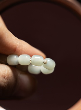 和田玉新疆天然青白手持NGTC大证