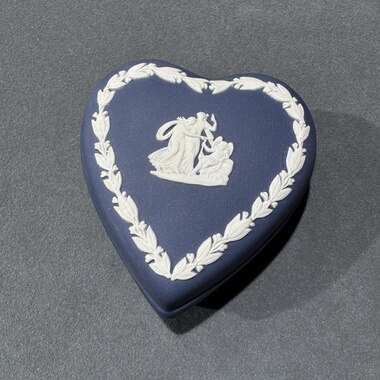 英国中古Wedgwood海军蓝系列韦奇伍德玉石浮雕