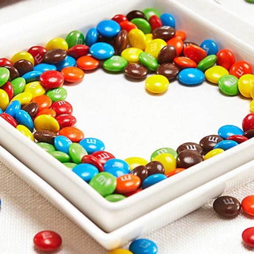 Ведро для детских закусок American M&M's Mars с арахисовым молоком и шоколадными бобами MM Beans Party, 1750 г
