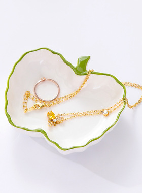 北欧风ins陶瓷首饰托盘 耳钉耳坠戒指饰品展示碟不规则可爱收纳盘