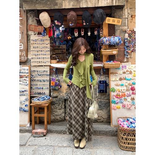 Even一雯【萤火之森】韩系高智感复古温柔气质针织上衣 - 图1