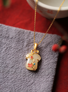 锦衣玉食国风旗袍纯银和田玉吊坠